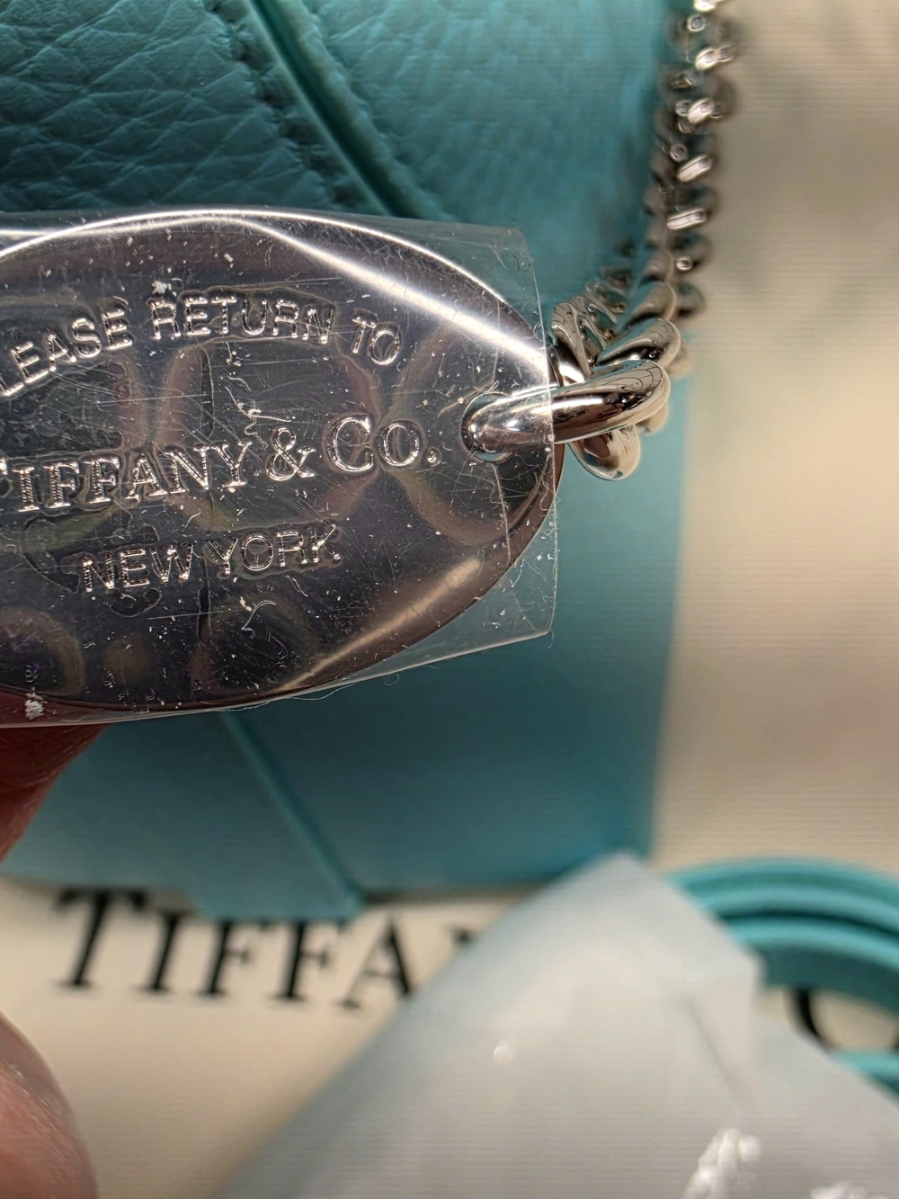 TIFFANY & Co. Return To Tiffany Mini Tote Bag - Picture 5 of 11